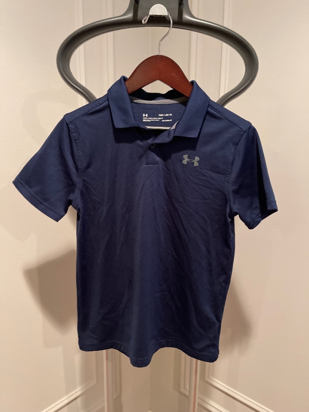 Under Armour Youth Size Medium Collar Shirt